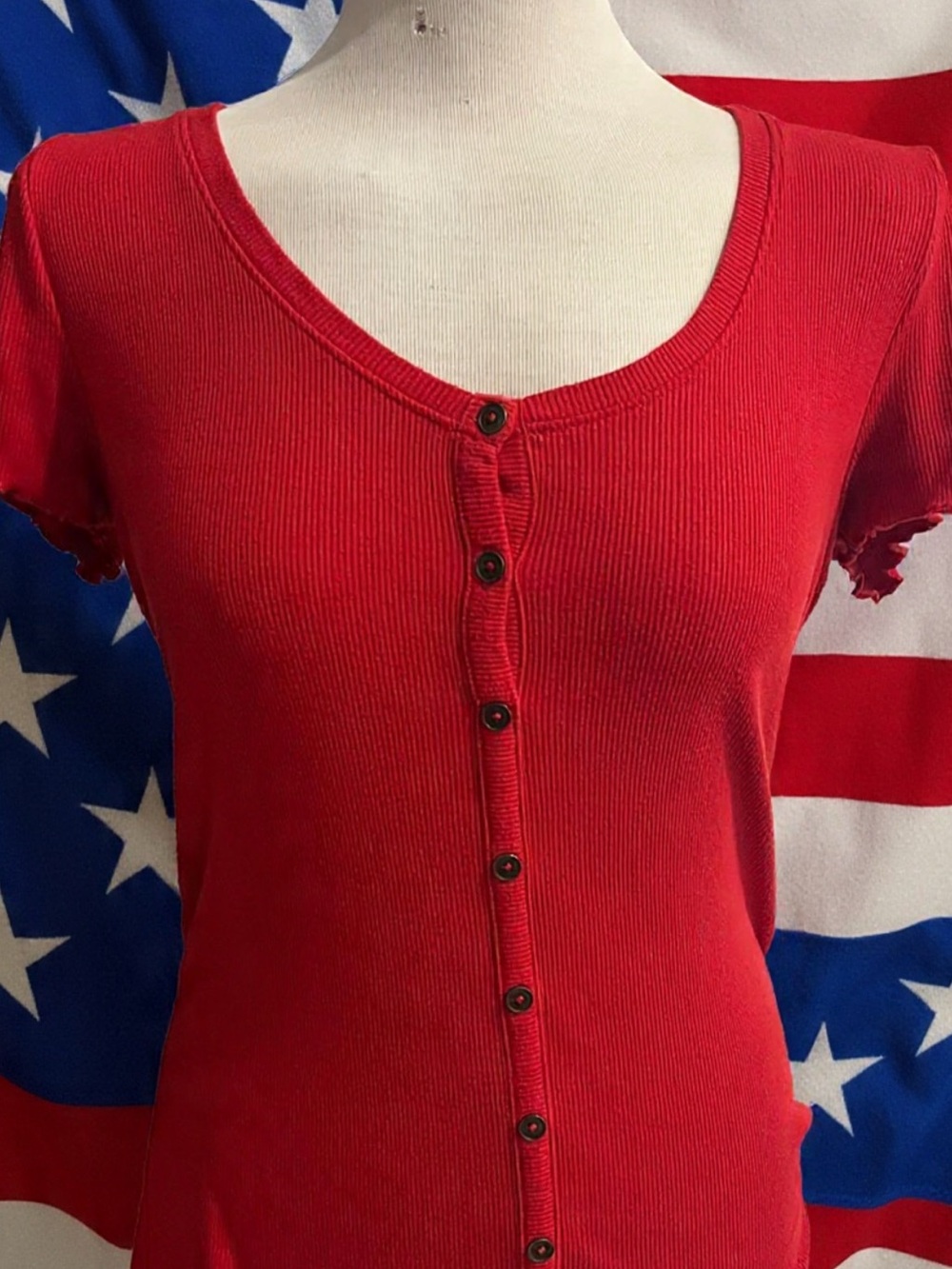 Hollister Red Ribbed Button-Front Scoop Neck Tee